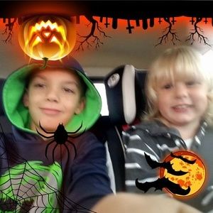 Meet your Posher, Kenneth